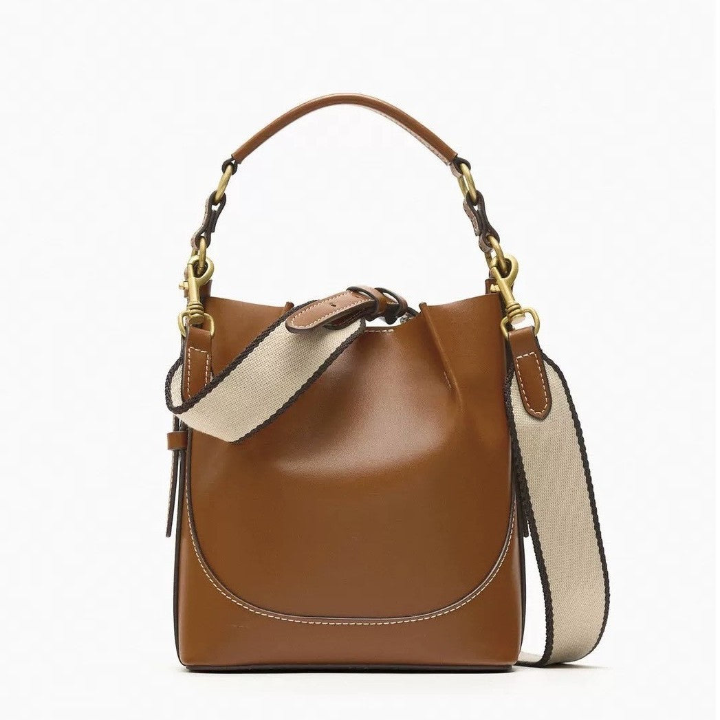 bolso tipo cubo