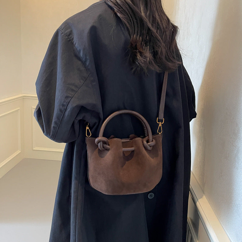 bolso tipo cubo