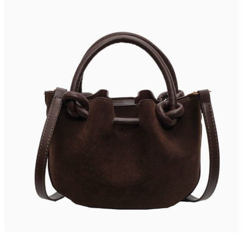 bolso tipo cubo